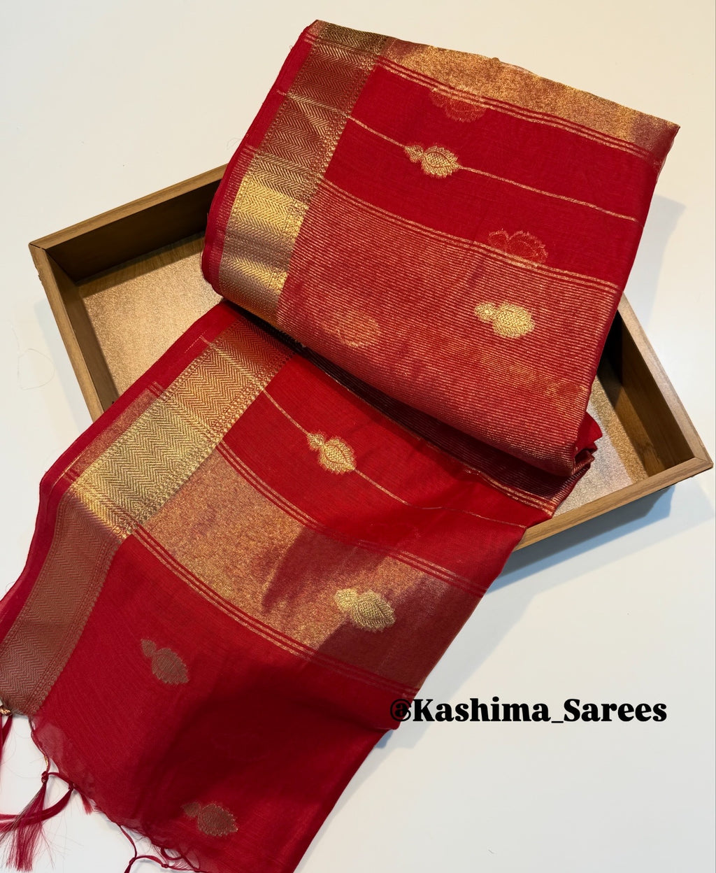 Vrinda Cotton Diya Butta Saree