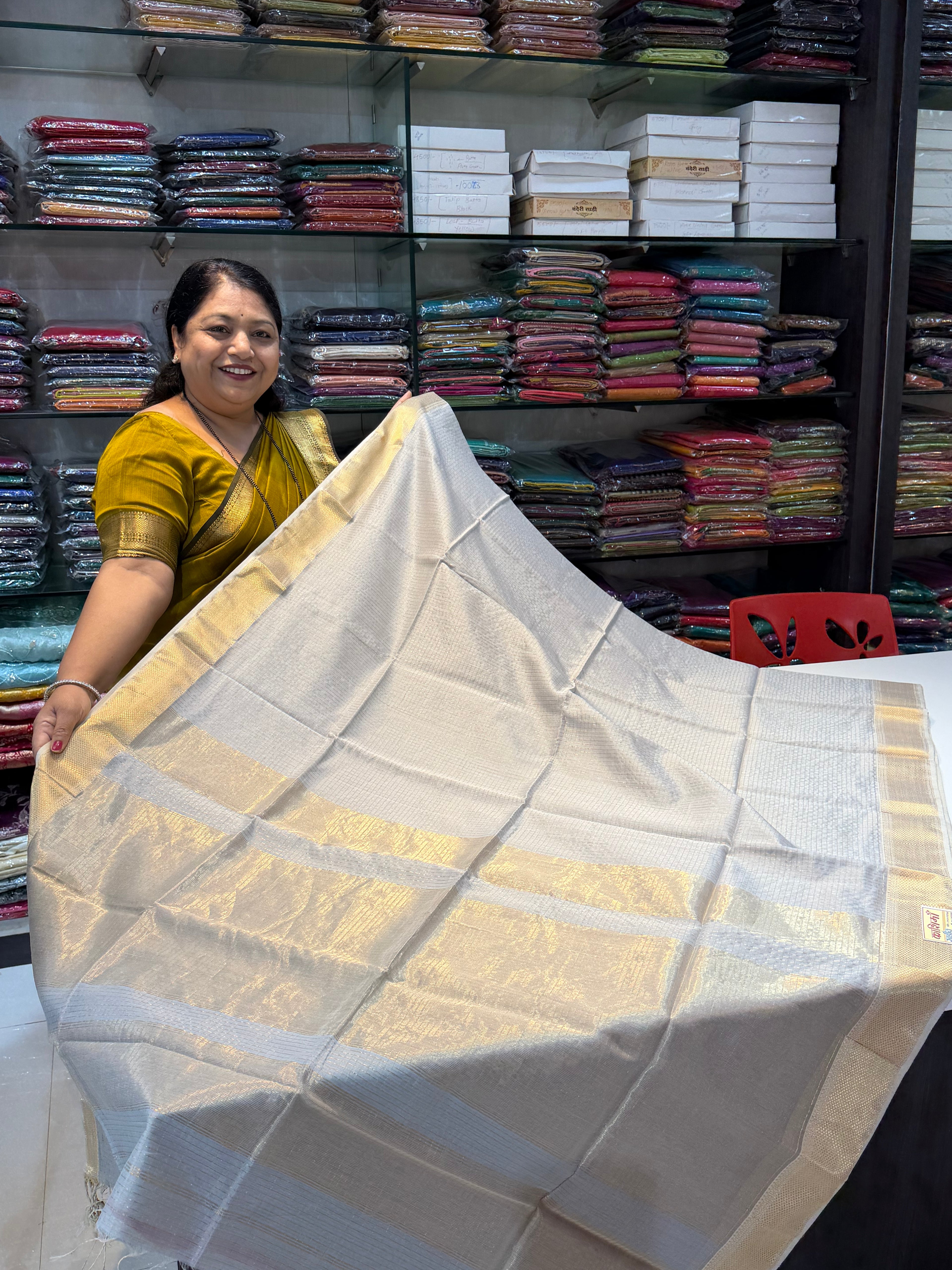 Checks Handloom Maheshwari Saree