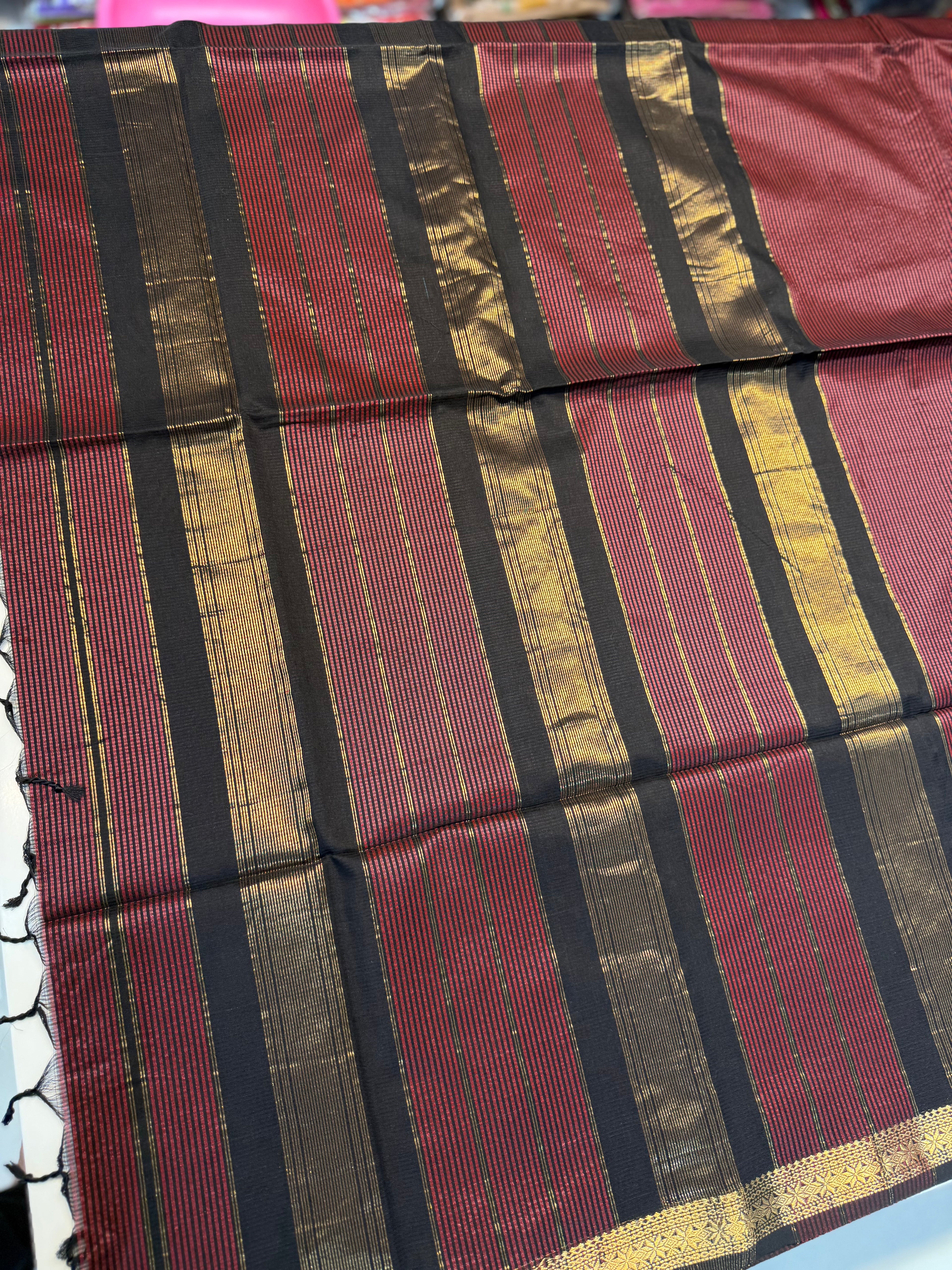Handloom Garbhreshmi Maheshwari Saree – Pure Malbari Silk | Traditional Handwoven Elegance