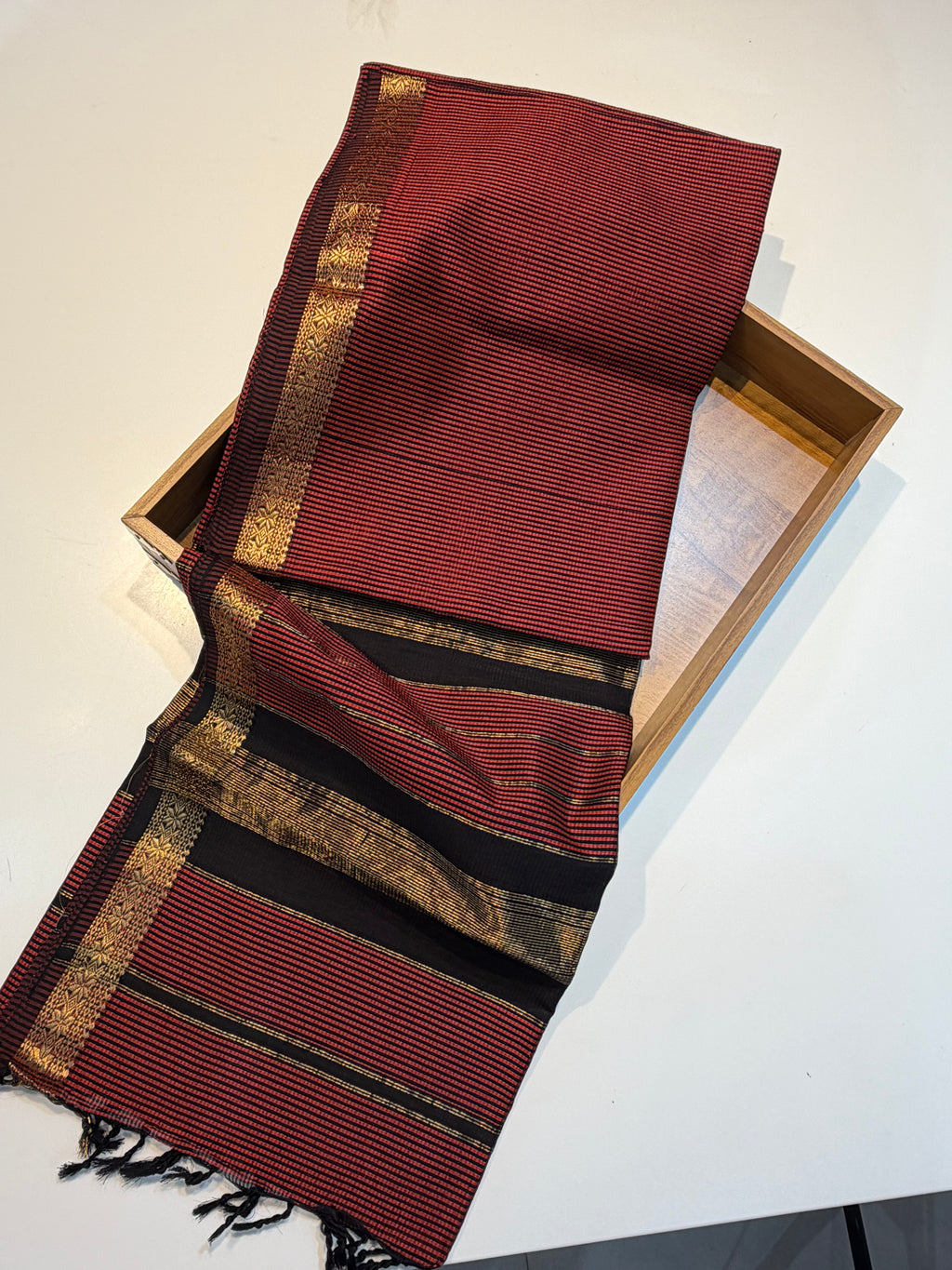 Handloom Garbhreshmi Maheshwari Saree – Pure Malbari Silk | Traditional Handwoven Elegance