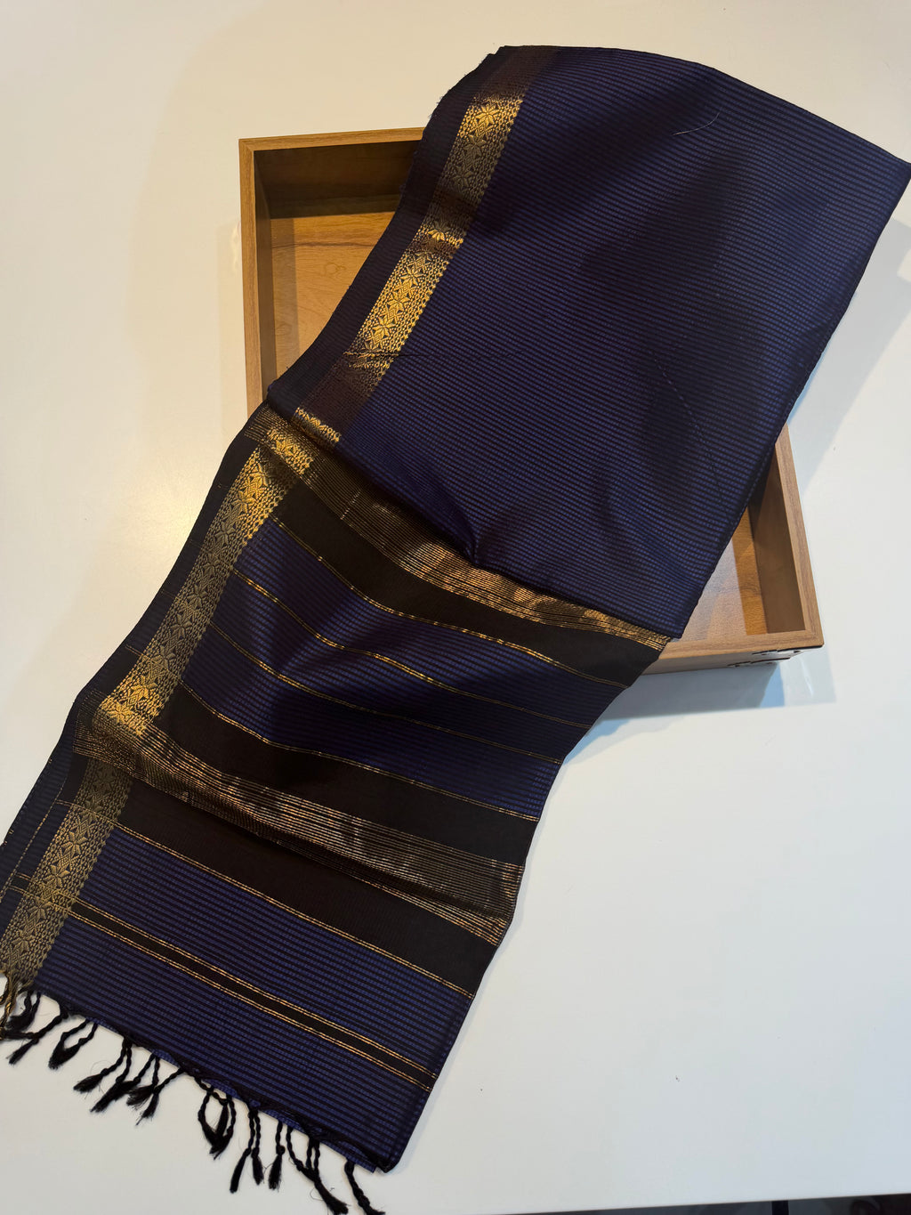 Blue Handloom Garbhreshmi Maheshwari Saree – Pure Malbari Silk | Traditional Handwoven Elegance