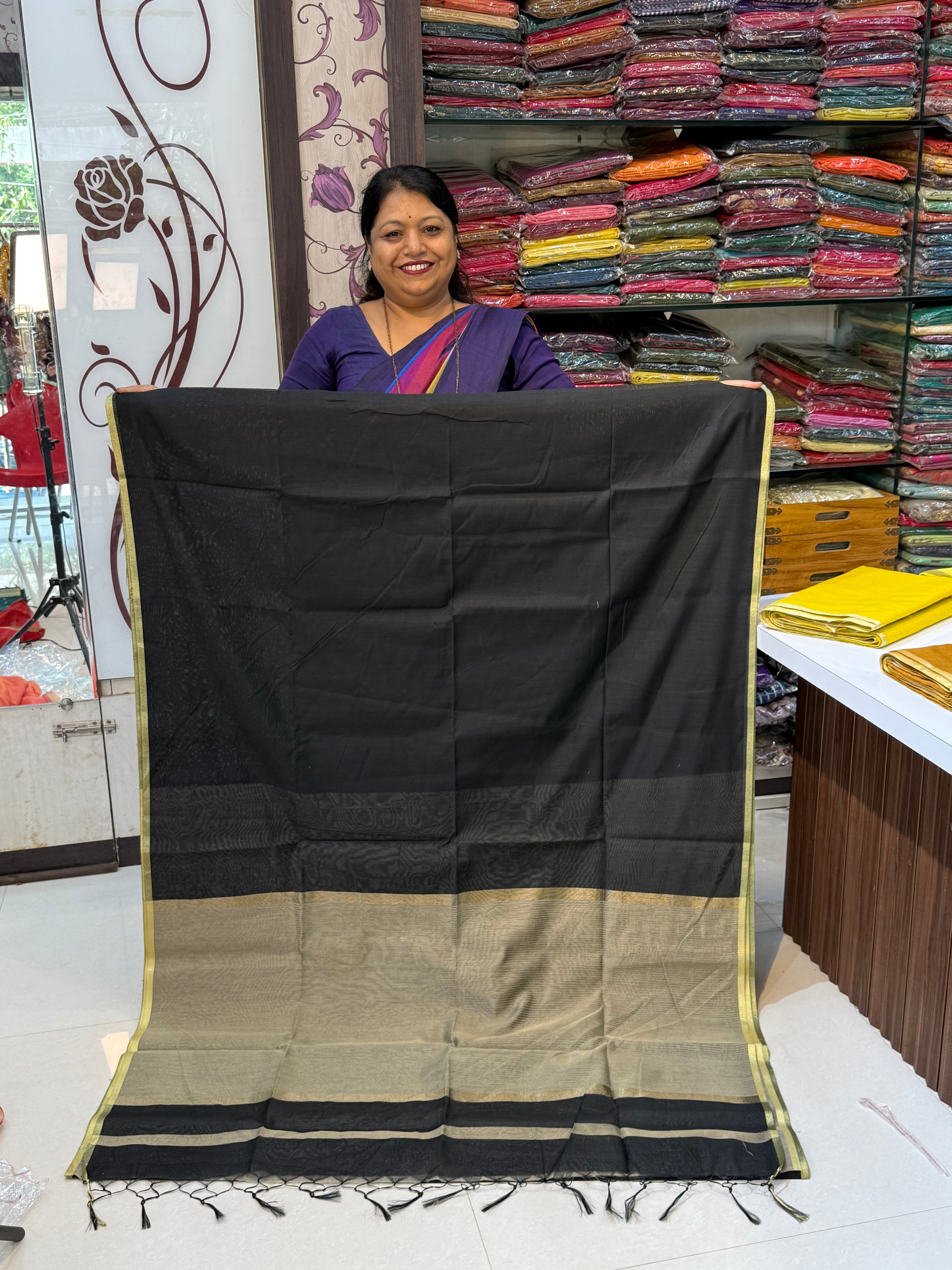 Vrinda Cotton Plain Saree – Elegant Office & Occasion Wear
