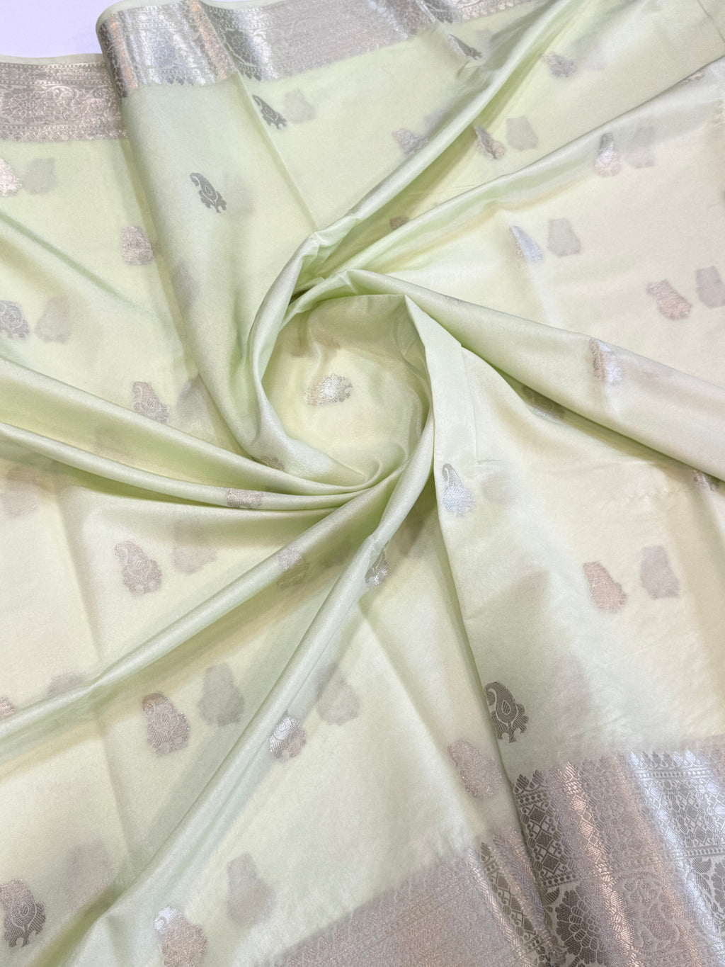 Premium Banarasi Silk Saree – Art Georgette Semi Silk | Rich Designer Weave | 6.5 Mtrs with Blouse Piece