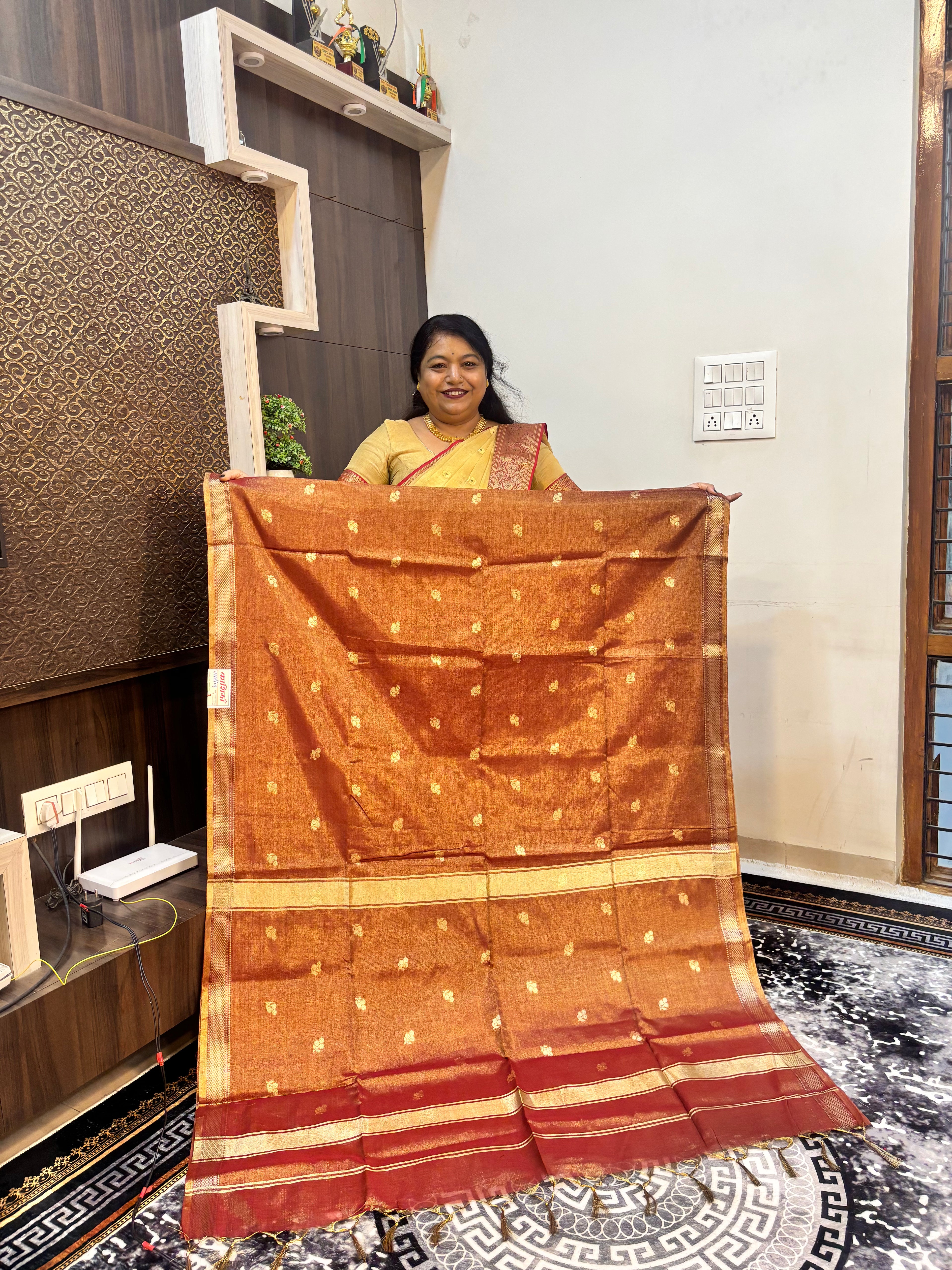 VRIN-21 | Tissue Belpatta Butta Vrinda Cotton Saree