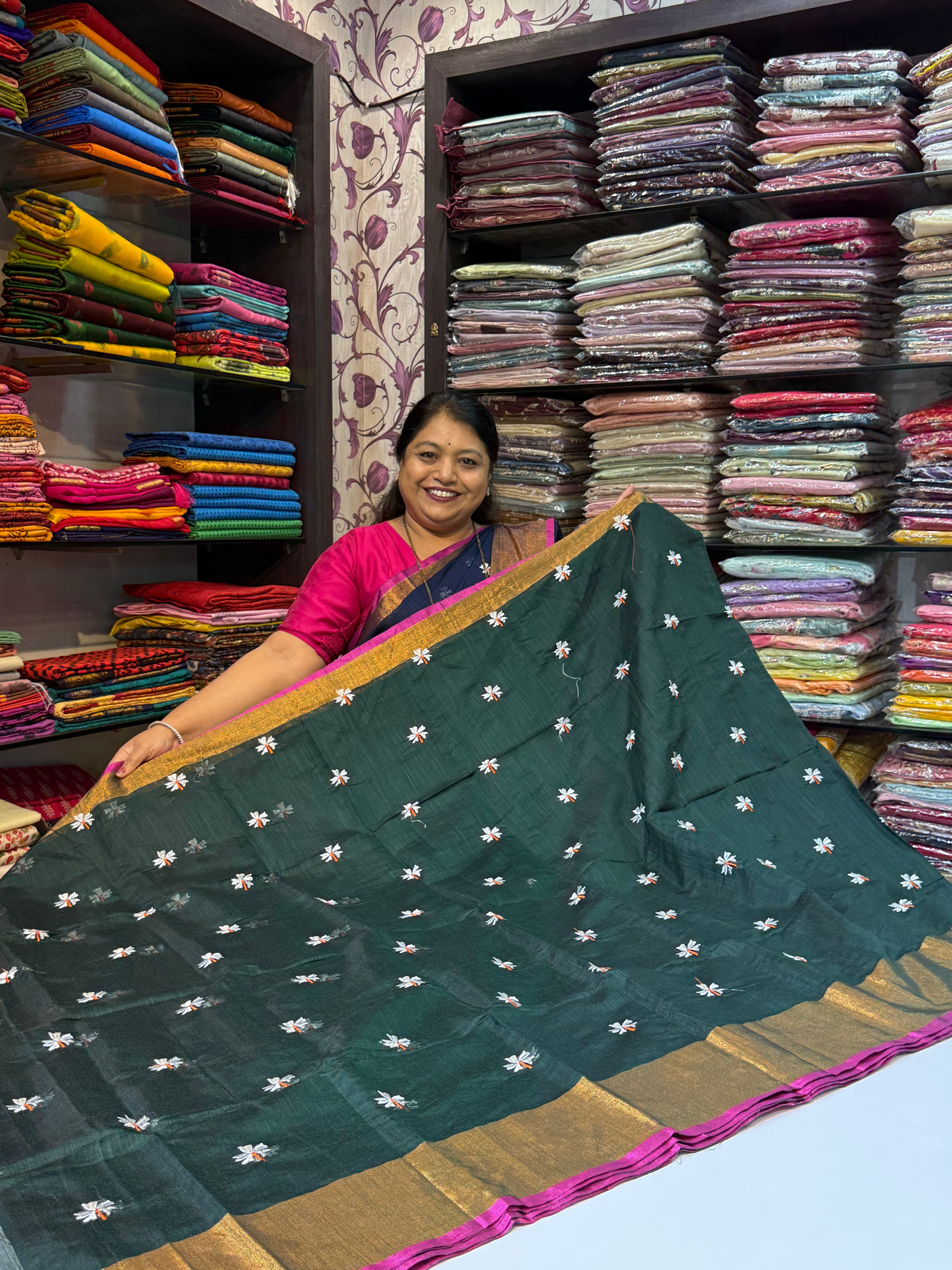 Prajakta Phool Saree with Zari Border