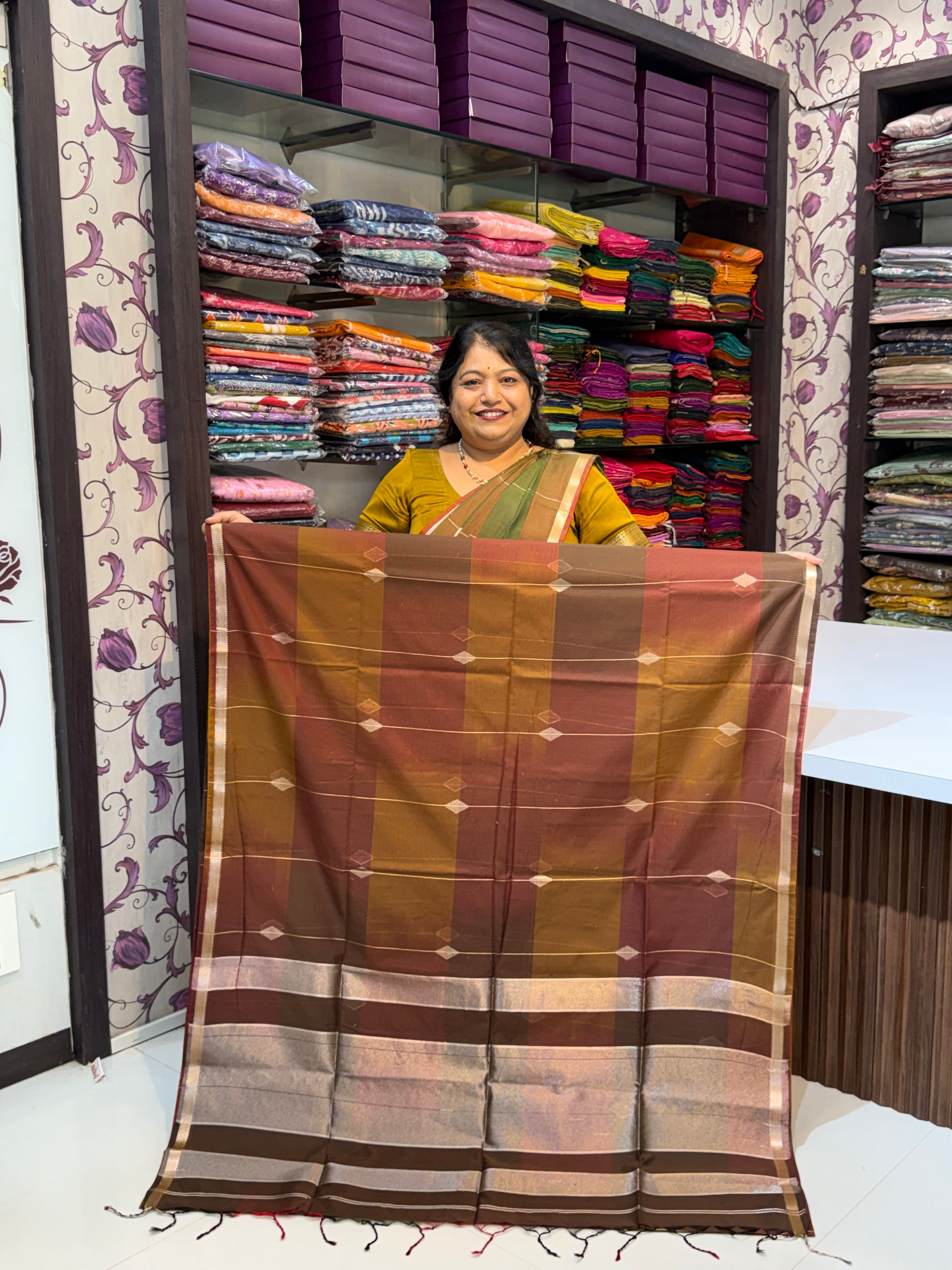 Vrinda Cotton Lining Butta Shaded Saree