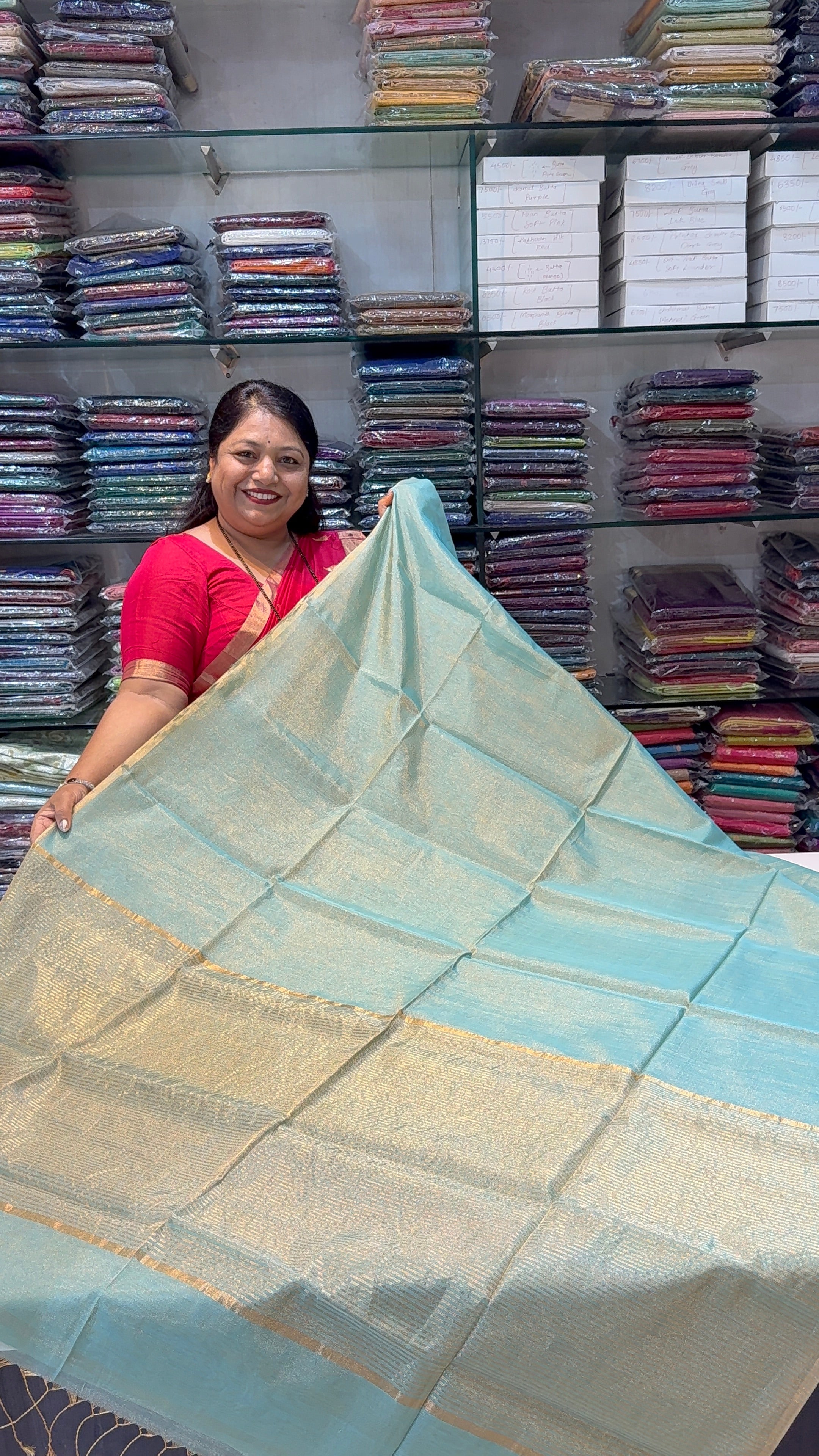 Plain Tissue Maheshwari Saree – Pure Handloom Elegance