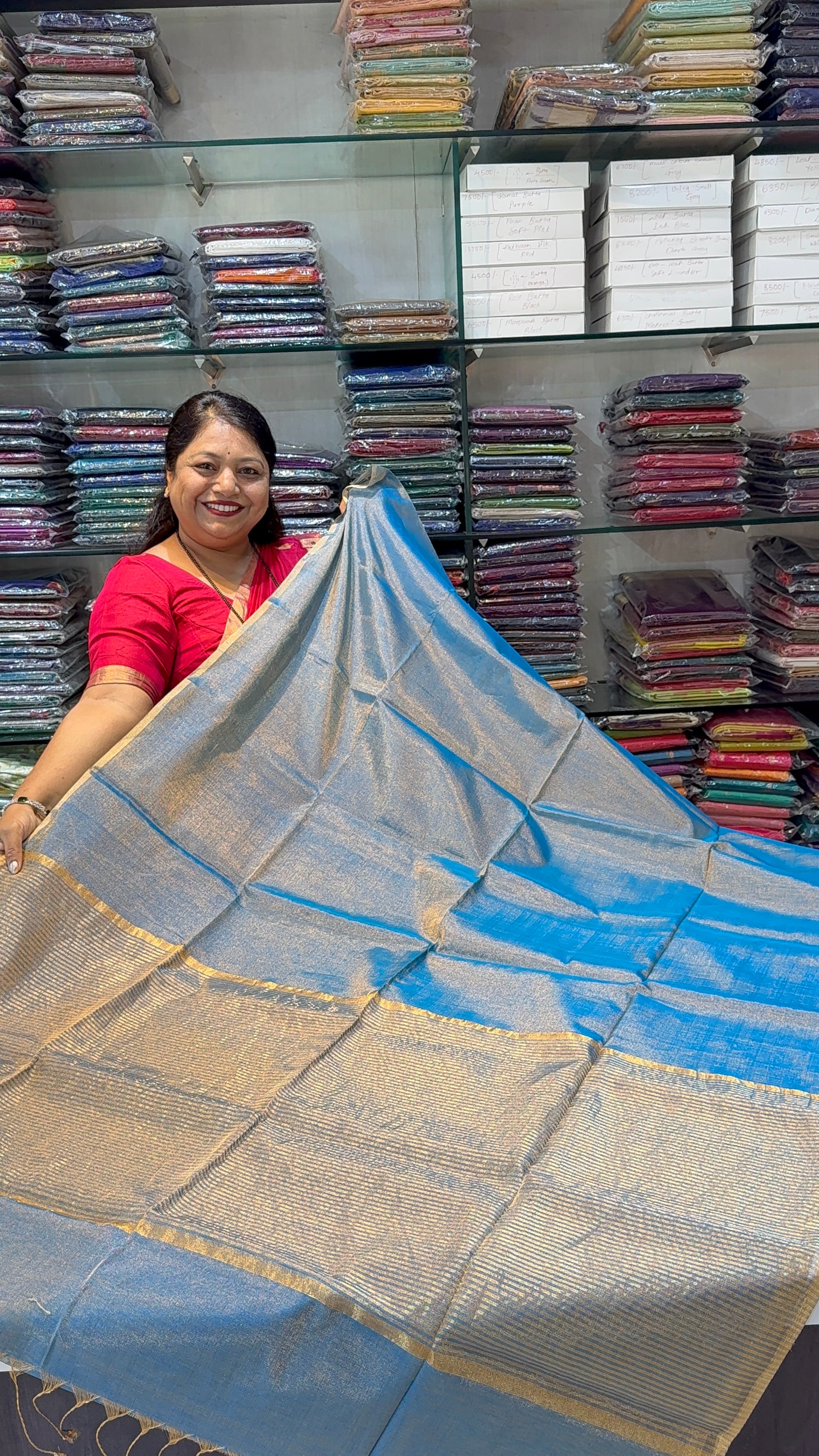 Plain Tissue Maheshwari Saree – Pure Handloom Elegance
