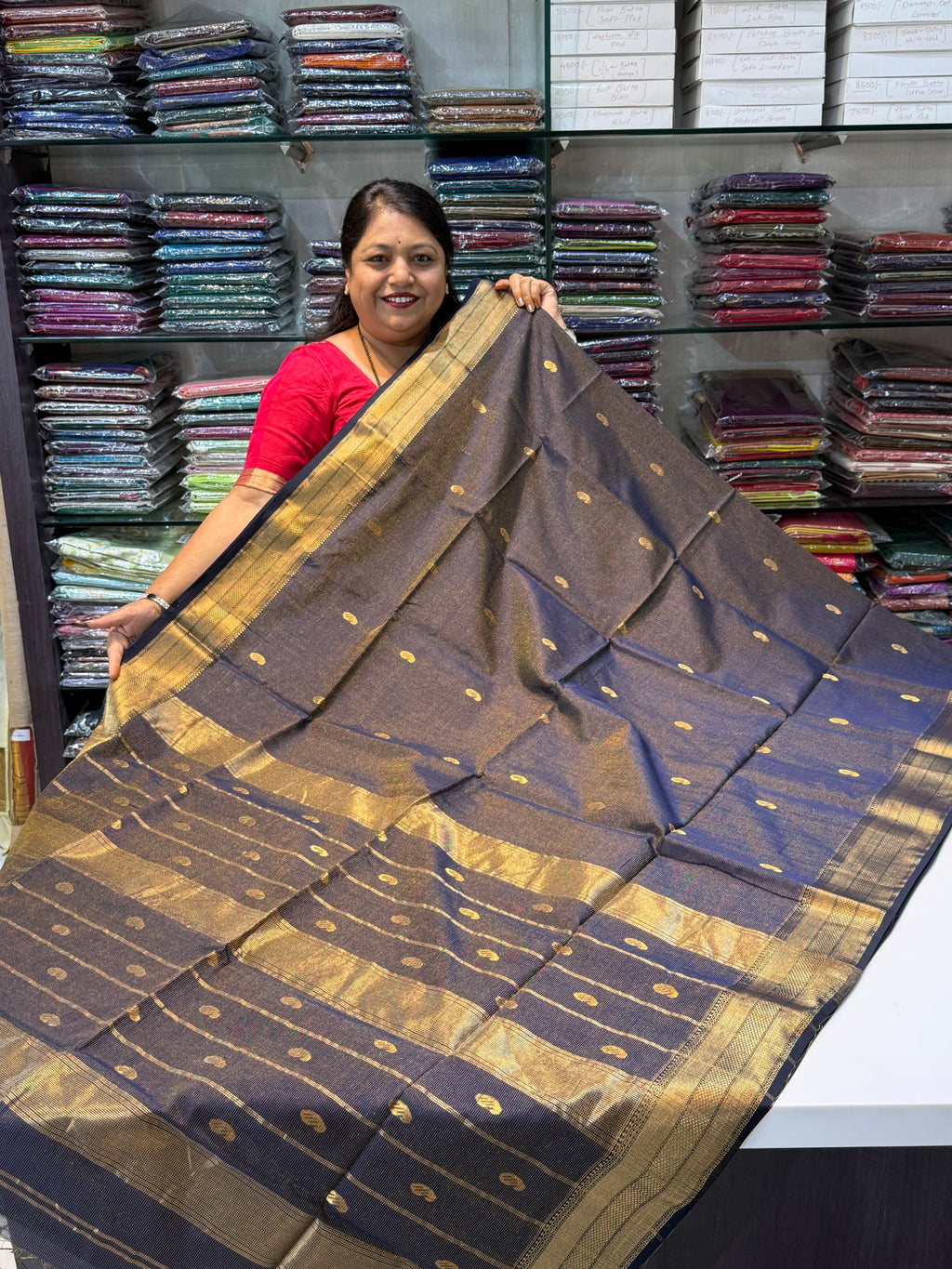 Tissue Maheshwari Saree with Zari & Silk Tilak Butta