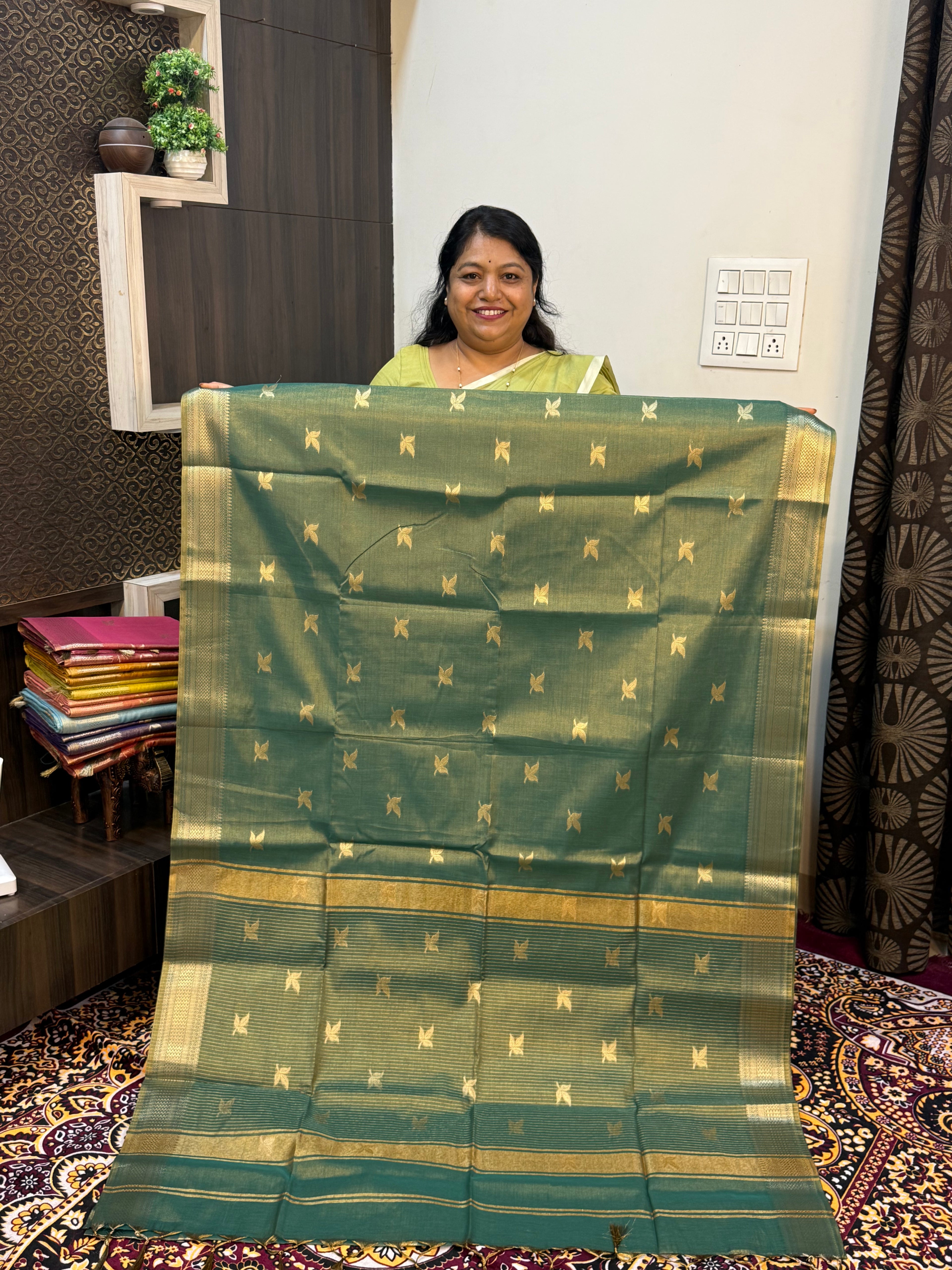 VRINDA COTTON TISSUE