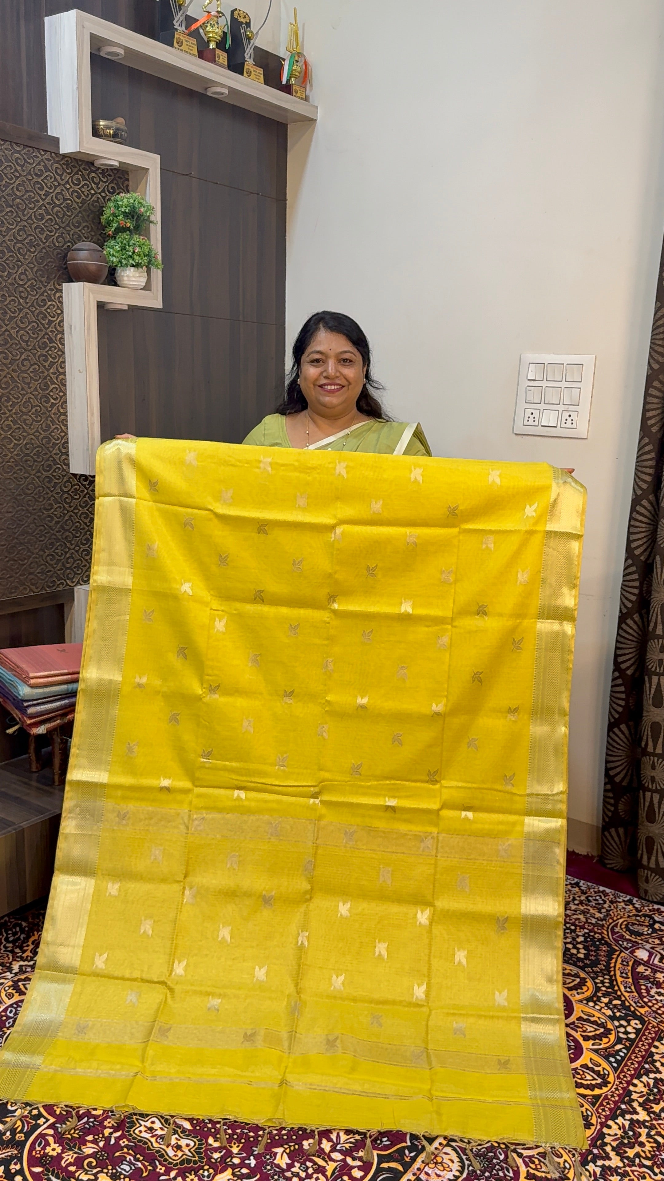 VRINDA COTTON TISSUE