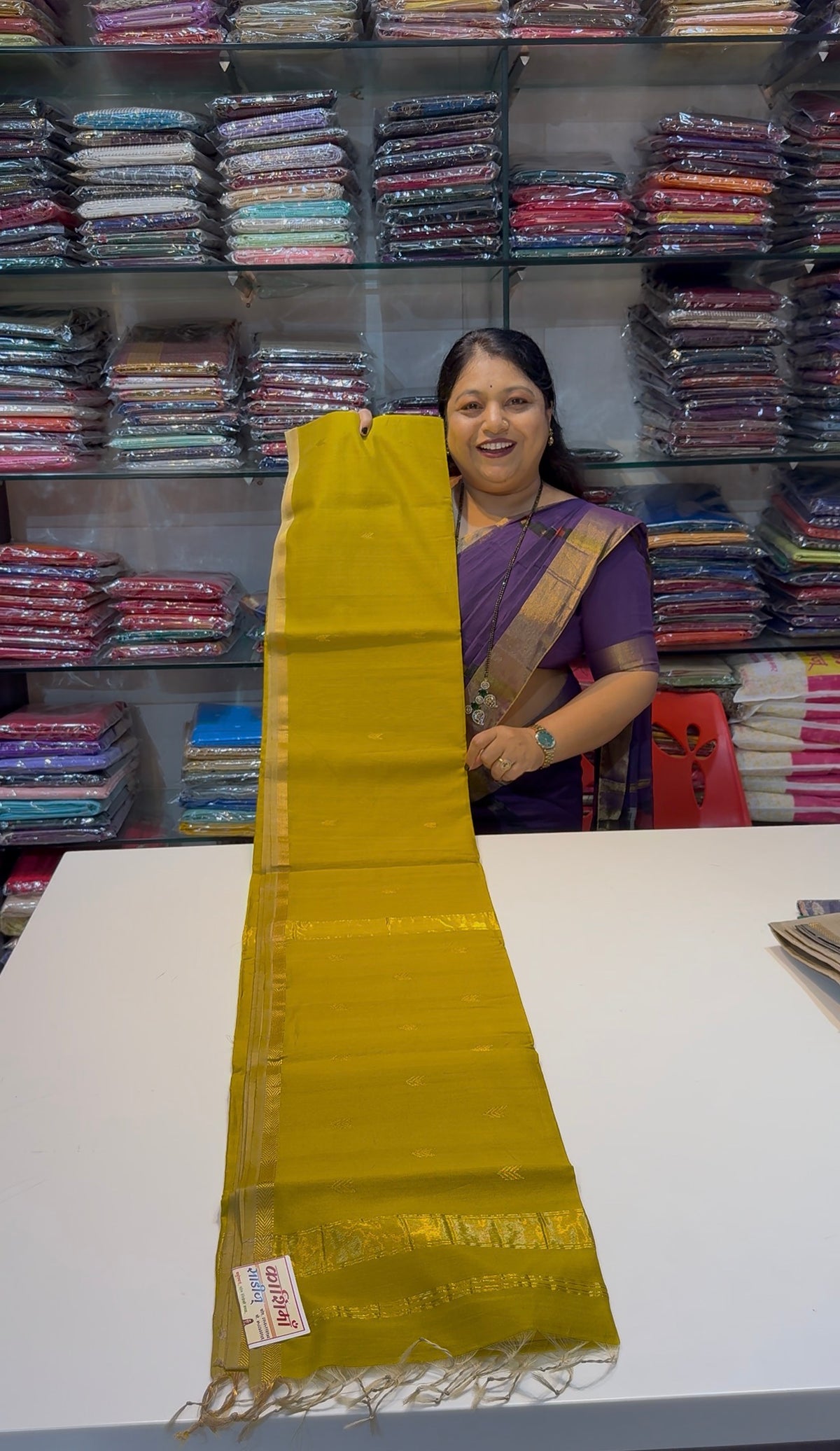 Arrow Butta Maheshwari Handloom Saree