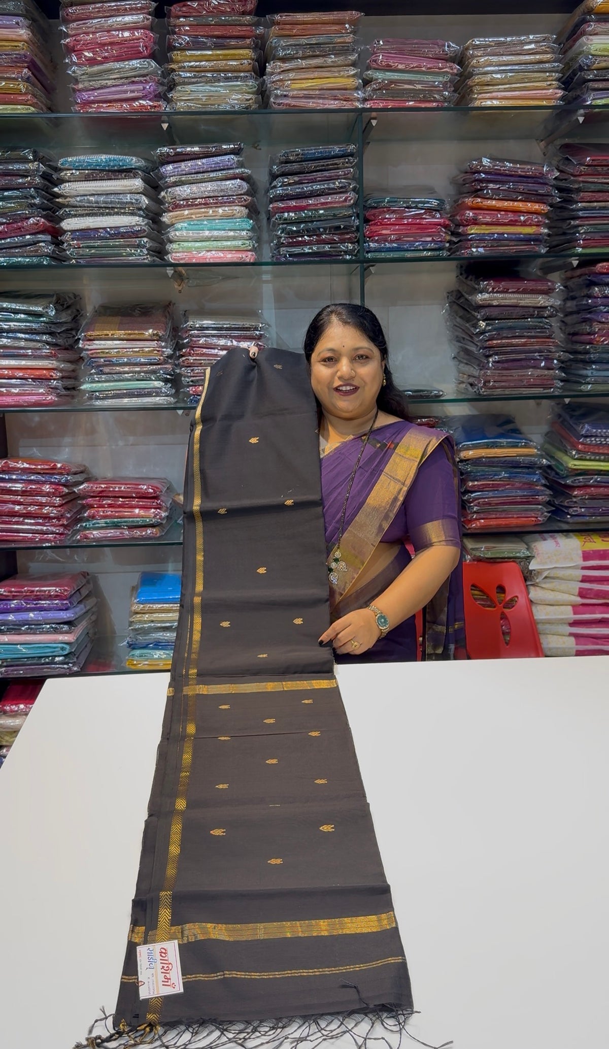 Arrow Butta Maheshwari Handloom Saree