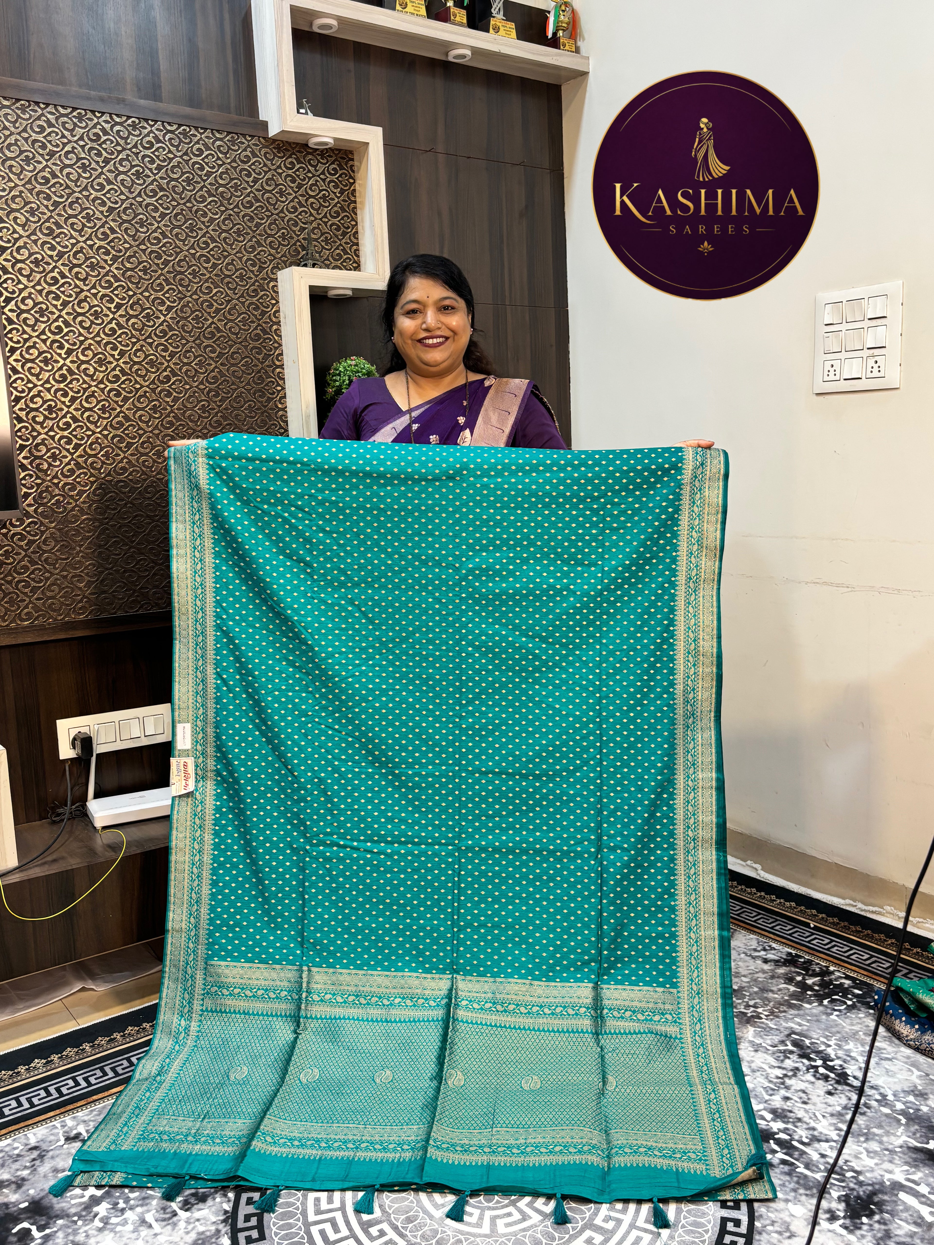 BAN-03 | Elegant Dot Butta Banarasi Silk Saree