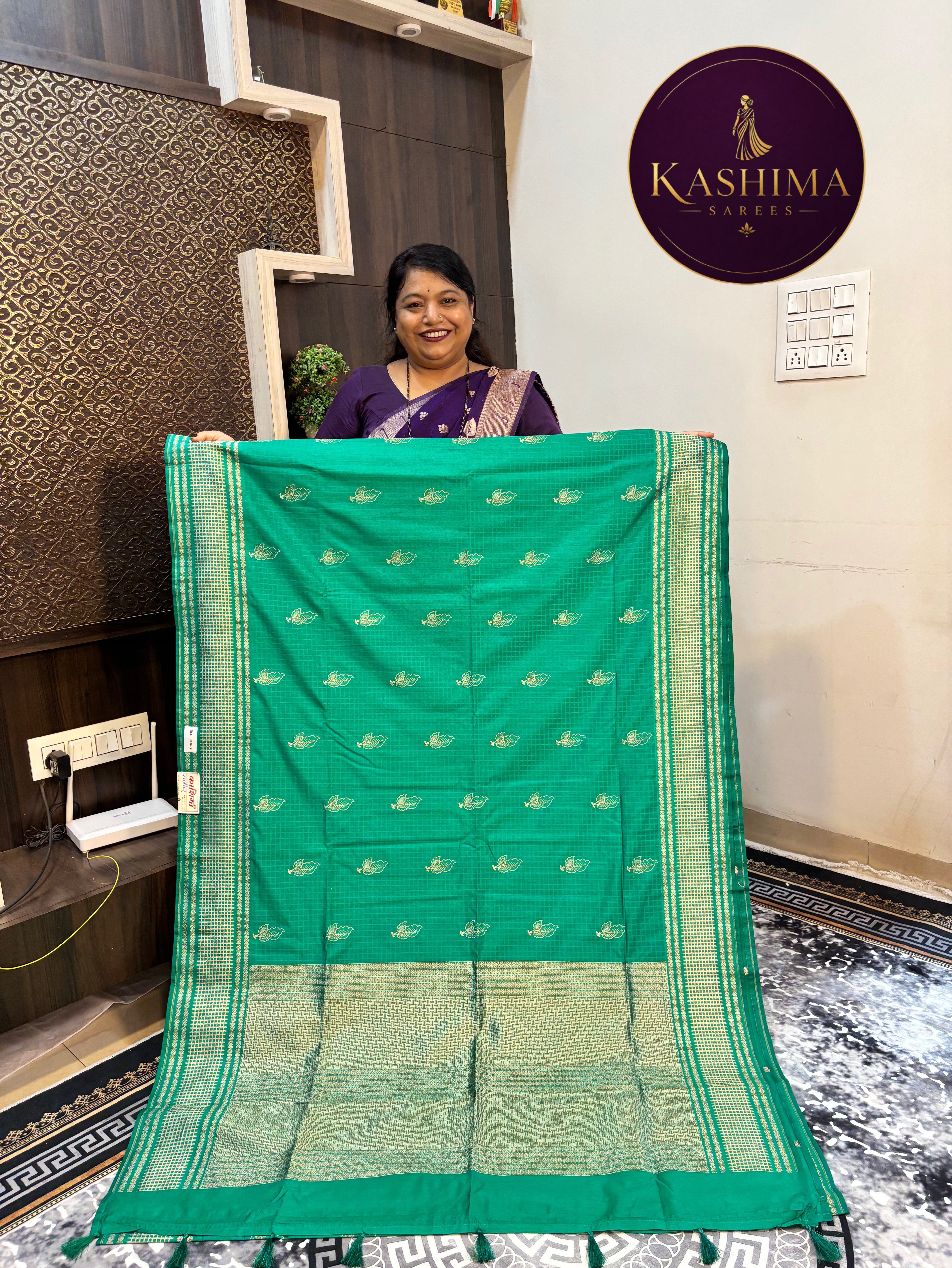 BAN-02 | Banarasi Zari Jute Leaves Butta Saree