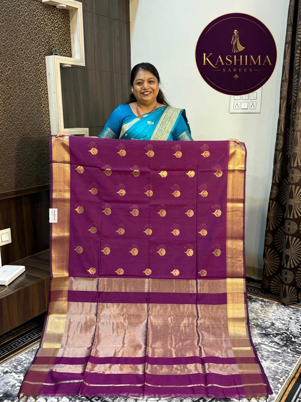 VRIN-22 | Premium Roohi Butta Big Border Vrinda Cotton Saree
