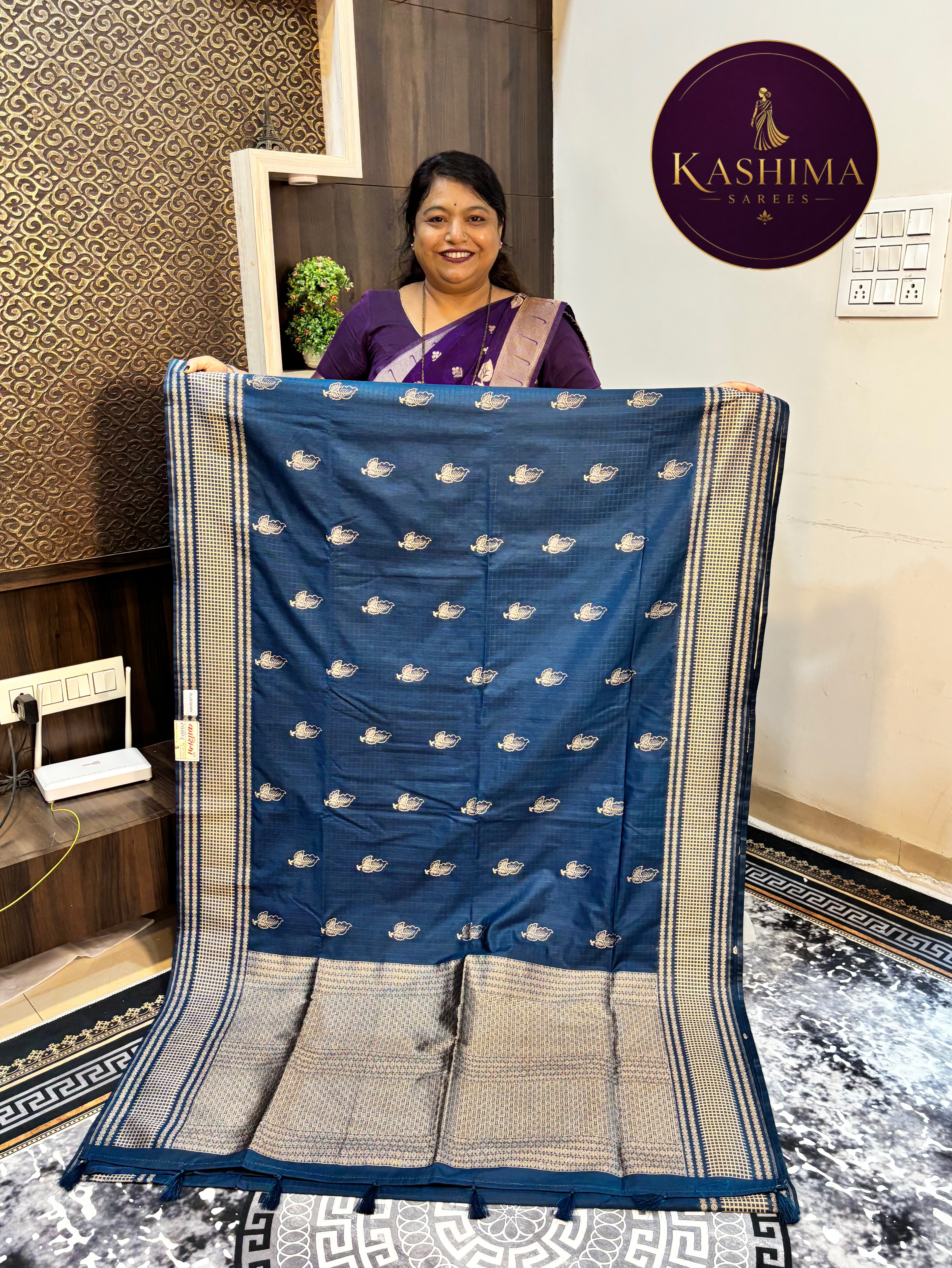 BAN-02 | Banarasi Zari Jute Leaves Butta Saree