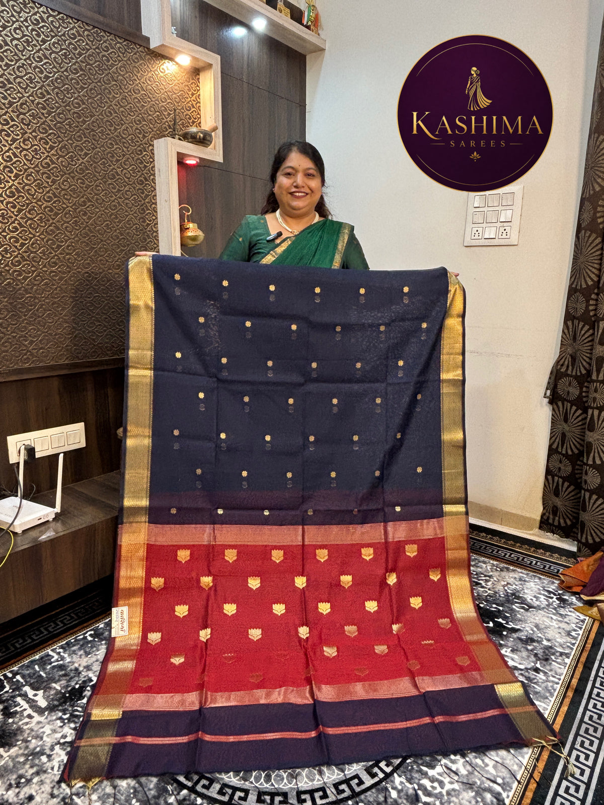 VRIN-15 | Kamal Butta Contrast Cotton Saree – Big Border Collection