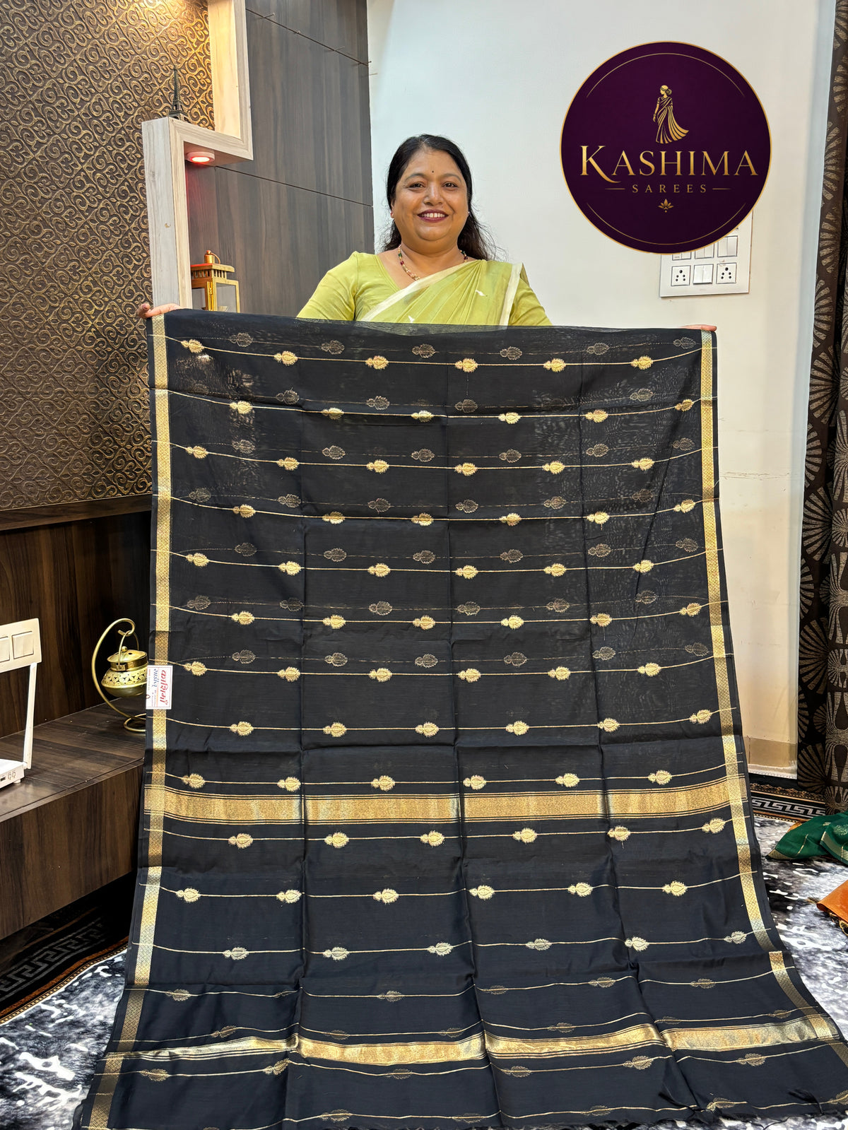 VRIN-05 | Vrinda Cotton Diya Butta Saree